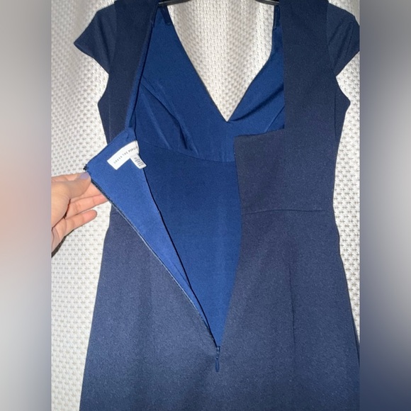 DRESS THE POPULATION Dana Wrap Waist Cocktail Dress In Navy - Picture 9 of 9